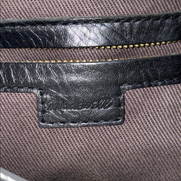 Madewell Lafayette Bucket Bag - Picture 2 of 5